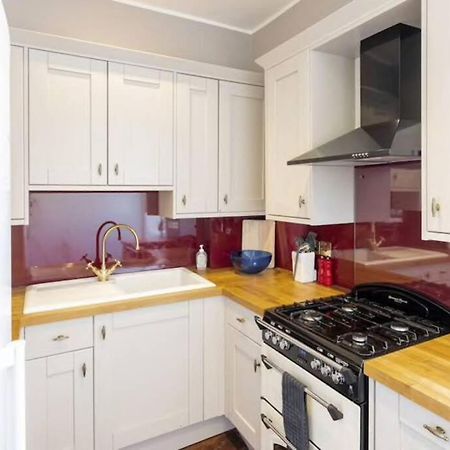 Georgian Apartment Located In The Center Of Bath. Екстер'єр фото